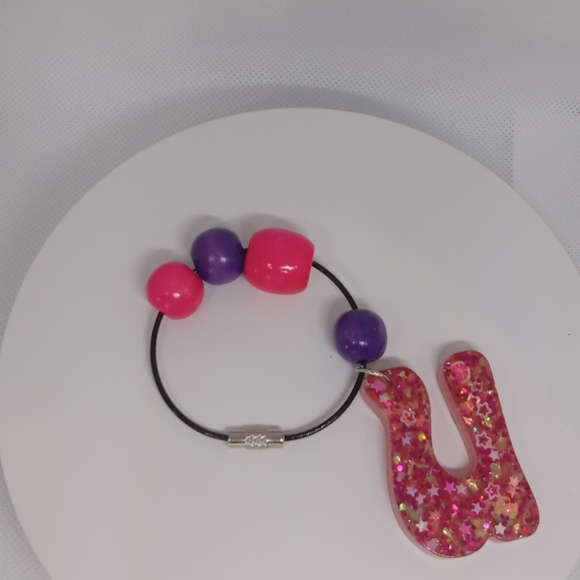 Accessories - Beaded Keychain With The Letter 'U'.